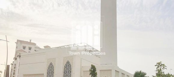 7 bedrooms Villa in Yas Island, UAE No. 8812 15