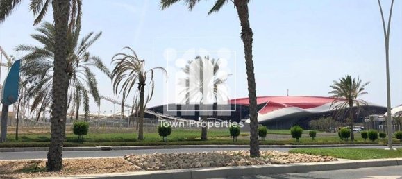 7 bedrooms Villa in Yas Island, UAE No. 8812 18