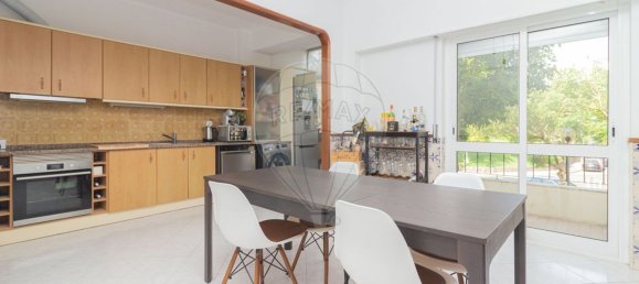 2 Schlafzimmer Wohnung in Vila Franca de Xira, Portugal, Nr. 280704 2