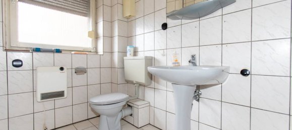 Casa de 7 habitaciónes en Monchengladbach, Germany No. 8628 23