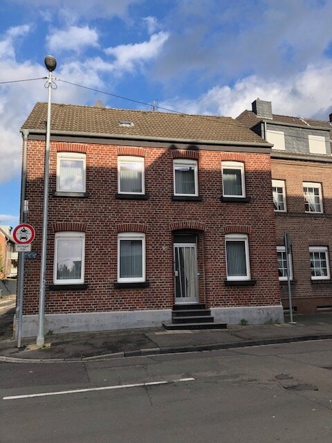 Casa de 7 habitaciónes en Monchengladbach, Germany No. 8628