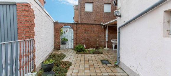 Casa de 7 habitaciónes en Monchengladbach, Germany No. 8628 14