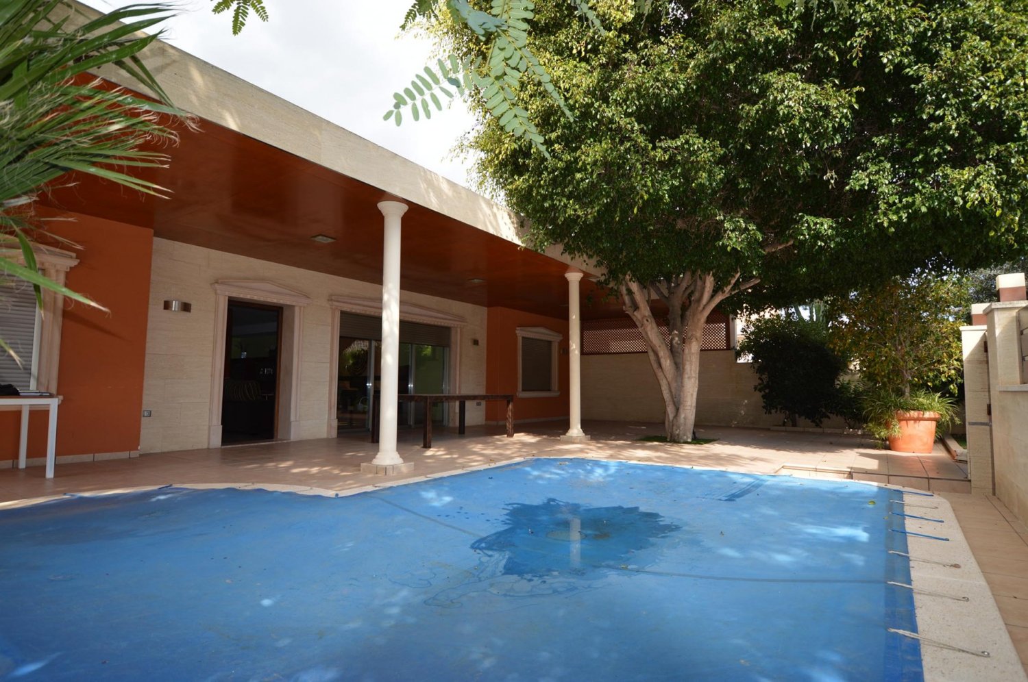 5 bedrooms Villa in Campoamor, Spain No. 493