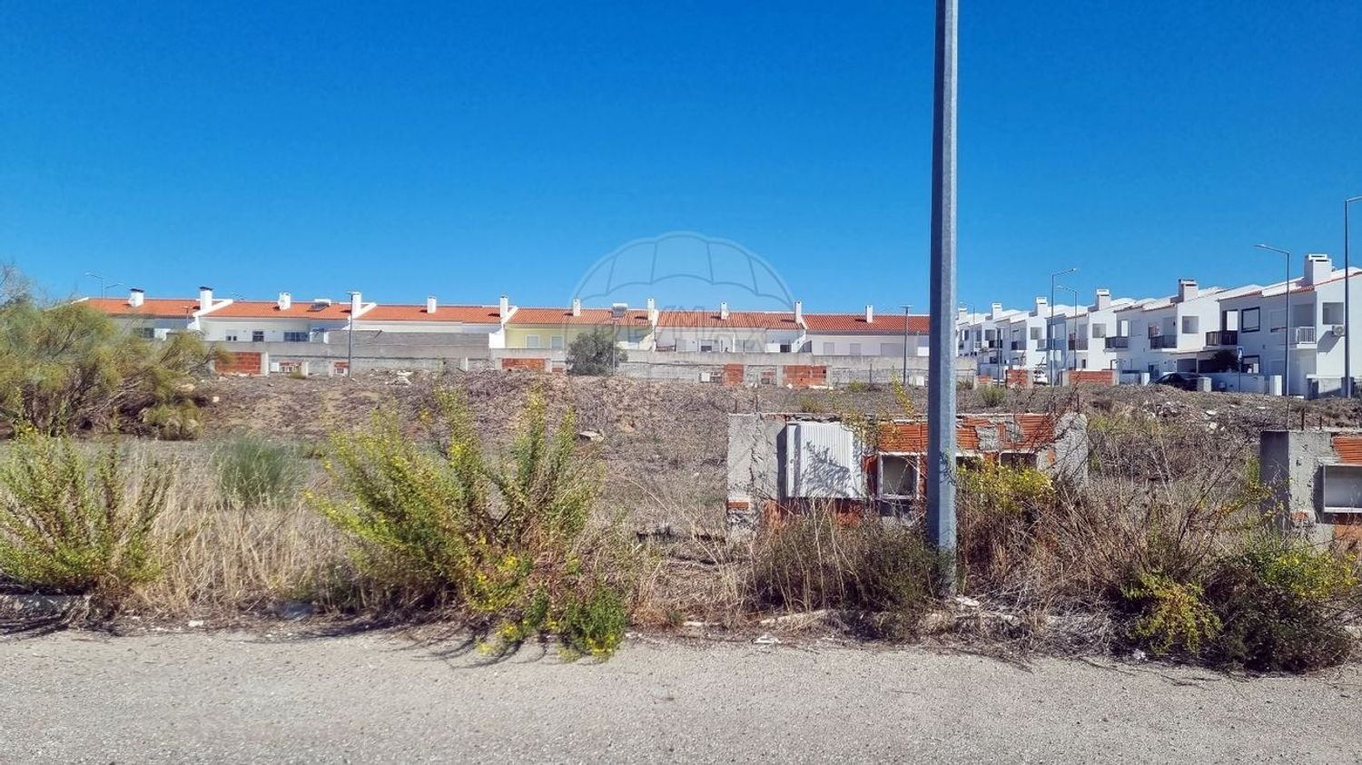 Terreno en Reguengos de Monsaraz, Portugal 260 m² No. 89124
