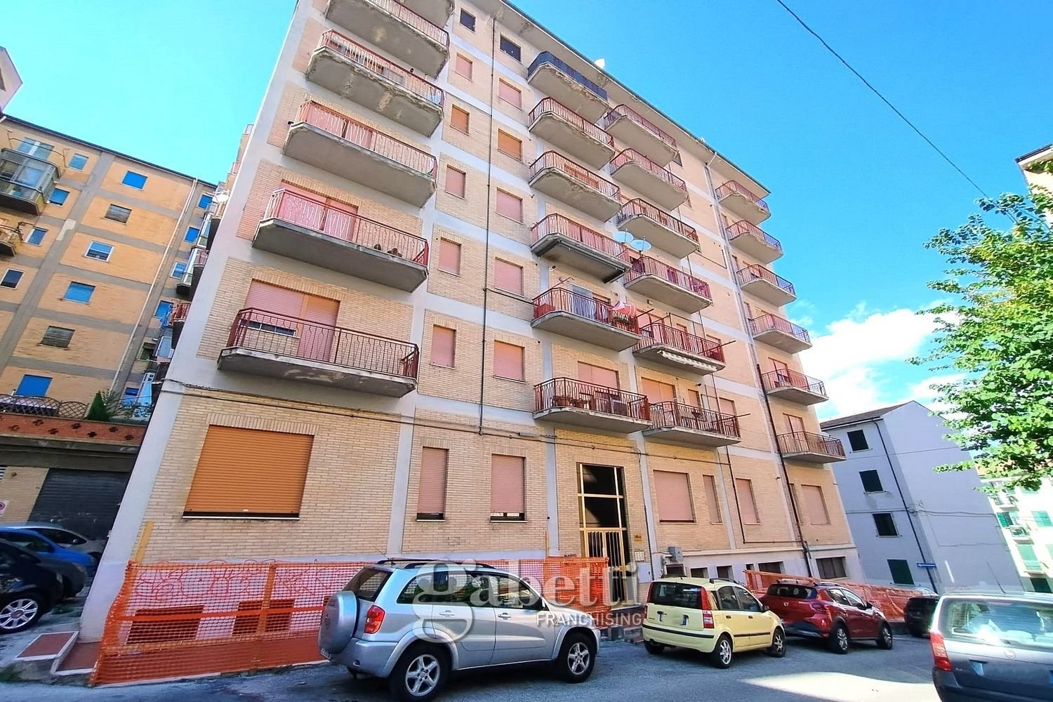 3 rooms Apartment in Campobasso, Italy No. 301881