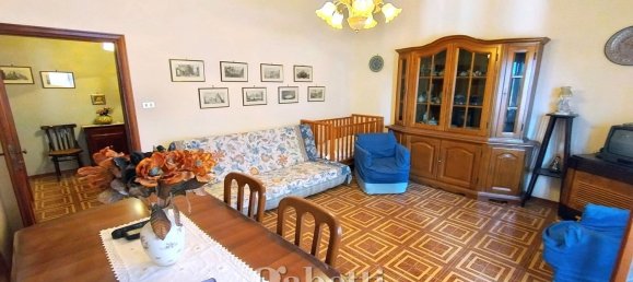 3 rooms Apartment in Campobasso, Italy No. 301881 5
