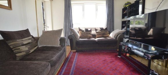 2 bedrooms Apartment in London, United Kingdom No. 12478 4