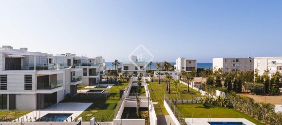 Villa de 5 dormitorios en Gavà, Spain No. 25822 5