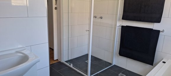 3 bedrooms House in Dubbo, Australia No. 12 17