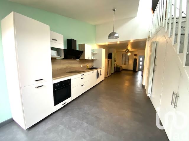 5 rooms House in Lys-lez-Lannoy, France No. 209694