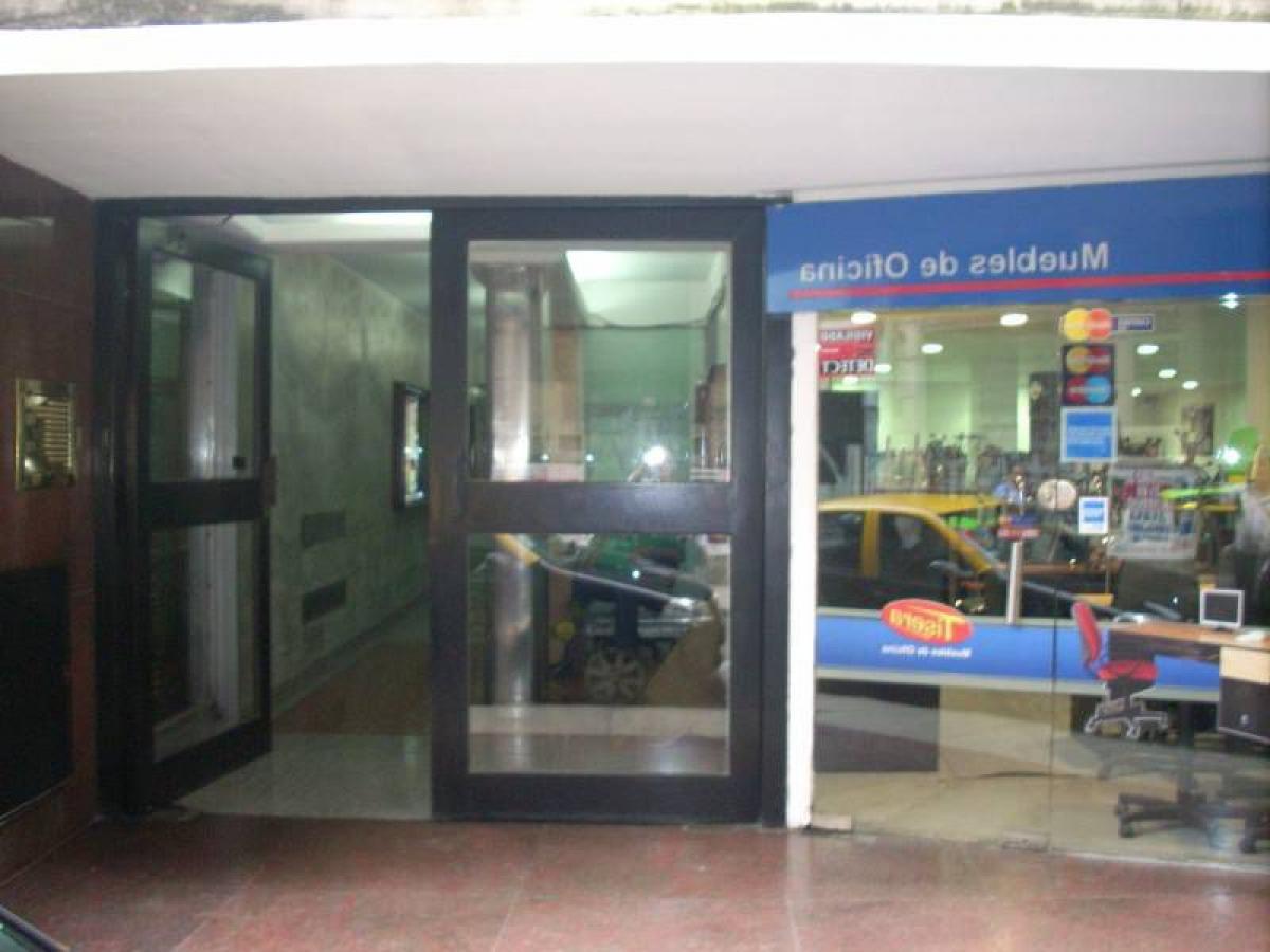 38m² Office in Buenos Aires, Argentina No. 108739