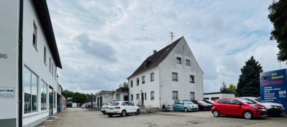 Hotel de 14 dormitorios en Gunzburg, Germany No. 331143 2