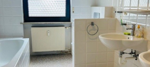 Hotel de 14 dormitorios en Gunzburg, Germany No. 331143 10