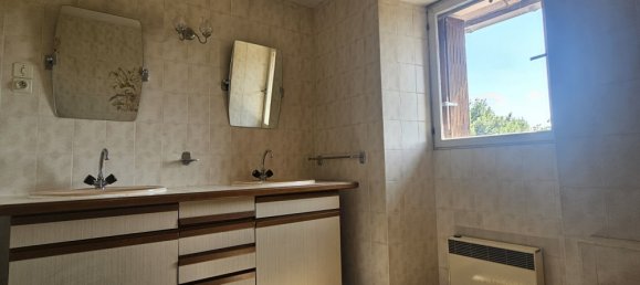 2 chambres Maison à Charente, France No. 282332 12