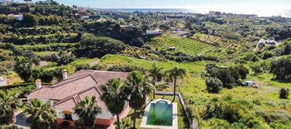 3 Schlafzimmer Haus in Estepona, Spain, Nr. 140291 2