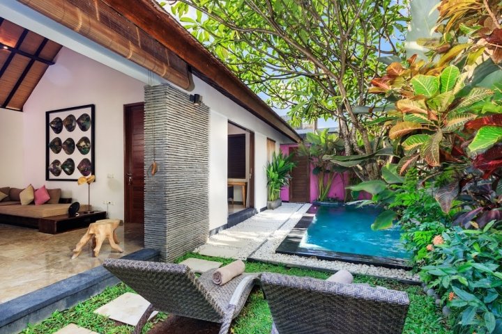 1 chambre villa à louer à Seminyak, Badung, Bali, Indonesia № 3512