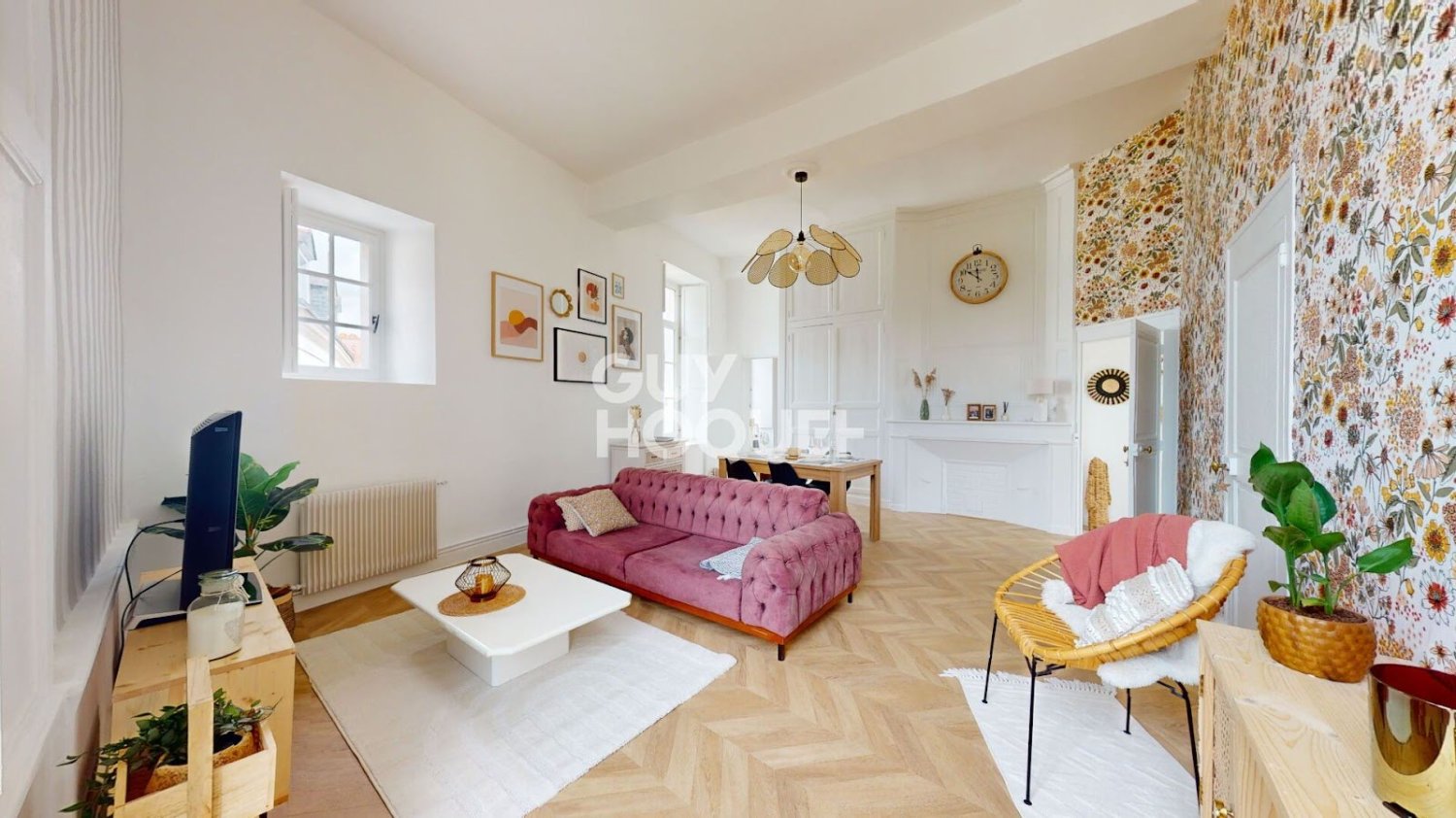 2 rooms Apartment in Tours, France No. 213994