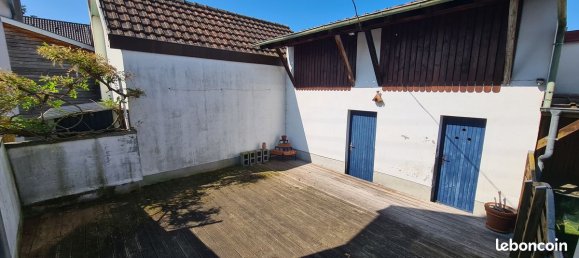 3 bedrooms House in Habsheim, France No. 101040 18