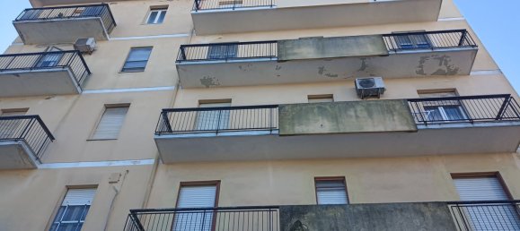 5 rooms Apartment in Sassari, Italy No. 143908 2