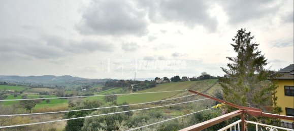 3 bedrooms Apartment in Osimo, Italy No. 11717 24