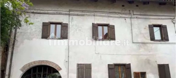 3 bedrooms House in Lauriano, Italy No. 208047 18
