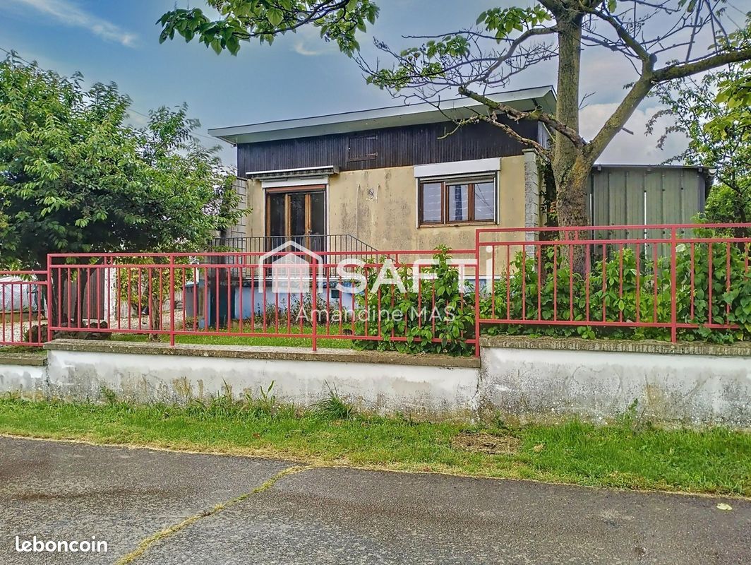 2 bedrooms House in Romilly-sur-Seine, France No. 270904