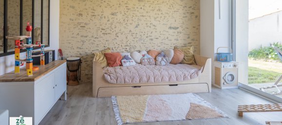 3 bedrooms House in Challans, France No. 102217 10