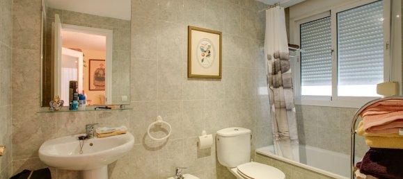 Moradia em banda T5 em Estepona, Spain N.º 143911 19