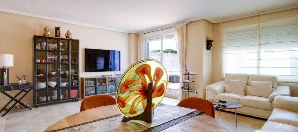 Moradia em banda T5 em Estepona, Spain N.º 143911 4