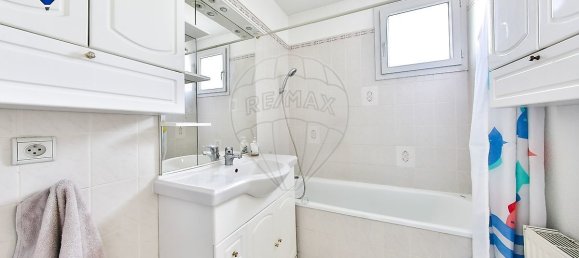 Apartamento de 2 dormitorios en Saint-Louis, France No. 219759 12