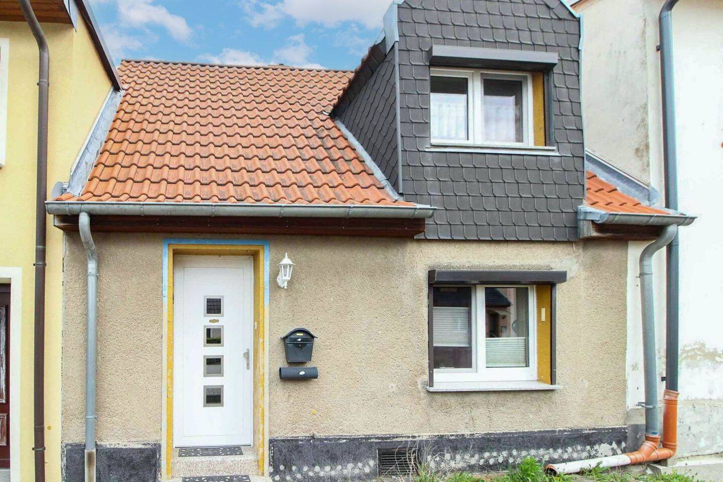 Adosado de 2 dormitorios en Salzlandkreis, Germany No. 324140