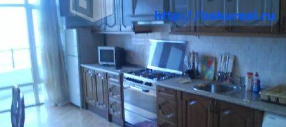 4 bedrooms Apartment in Baku, Azerbaijan No. 372 4