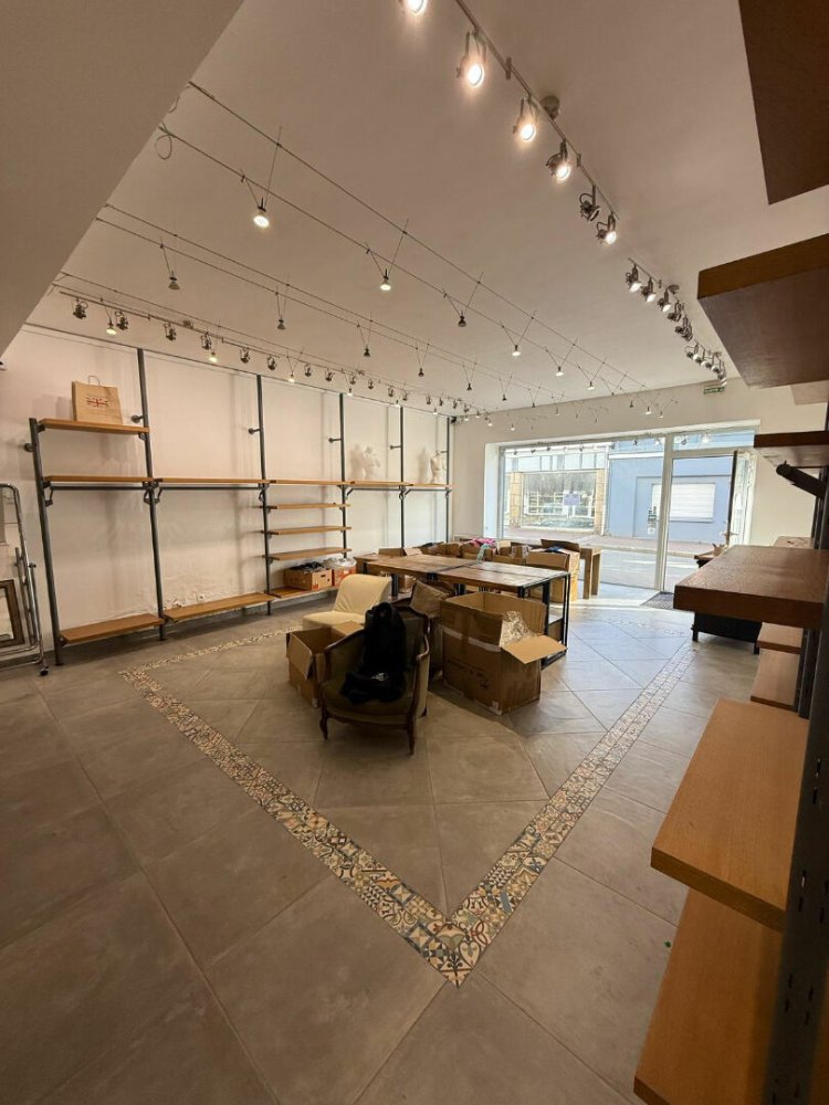 Gewerbliche Immobilie in Quiberon, France 83m², Nr. 206943