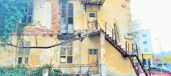 300m² Property in Thessaloniki, Greece No. 5299 19