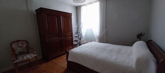 4 Schlafzimmer Haus in Langon, France, Nr. 335875 8