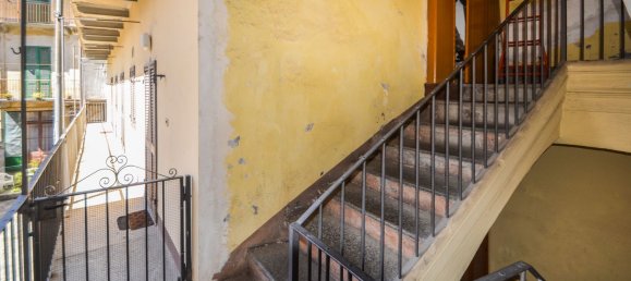 3-salle Appartement à Torre Pellice, Italy No. 166386 3