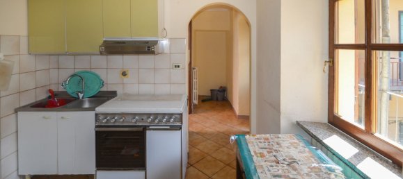 3-salle Appartement à Torre Pellice, Italy No. 166386 7