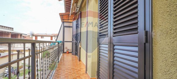 2 Schlafzimmer Wohnung in Bonate Sotto, Italy, Nr. 358233 5