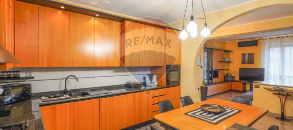 2 Schlafzimmer Wohnung in Bonate Sotto, Italy, Nr. 358233 8