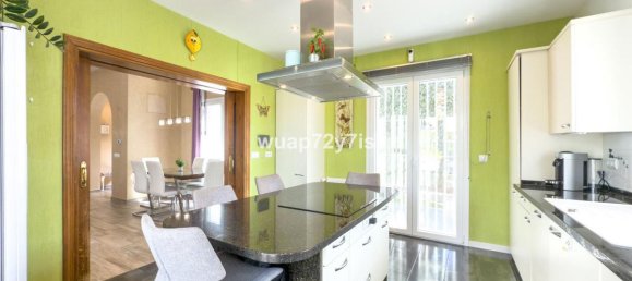 4 bedrooms Villa in Marbella, Spain No. 179381 19