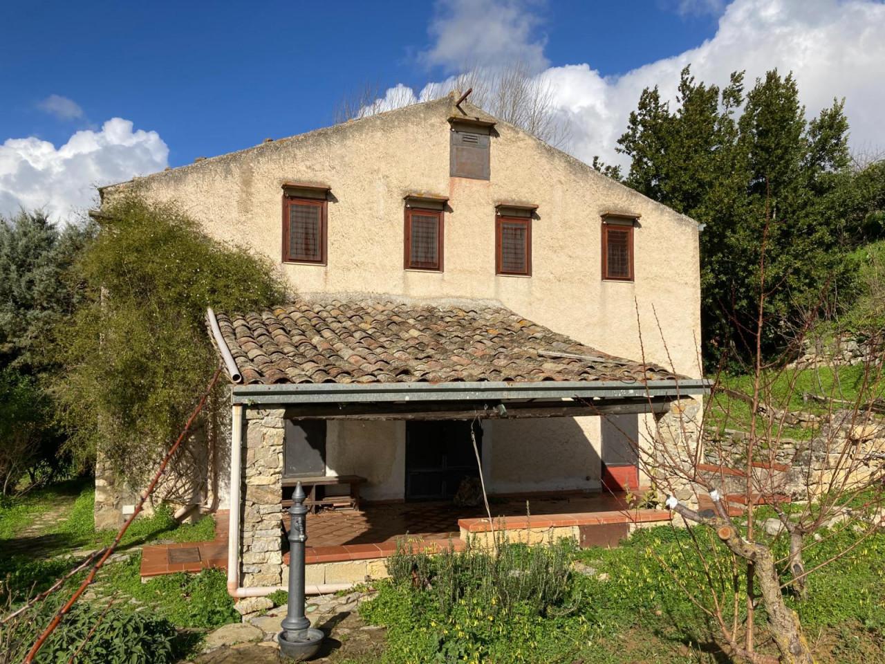 4-Zimmer Haus in Piana degli Albanesi, Italy, Nr. 15575