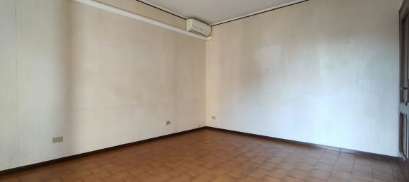 Квартира с 2 комнатами в Кузано Миланино, Италия № 8497 12