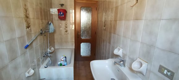 Квартира с 2 комнатами в Кузано Миланино, Италия № 8497 18