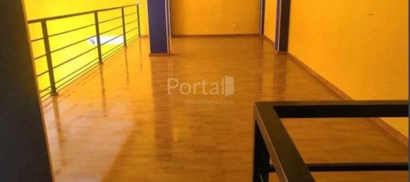 Gewerbliche Immobilie in Leon, Spain 292m², Nr. 66434 10