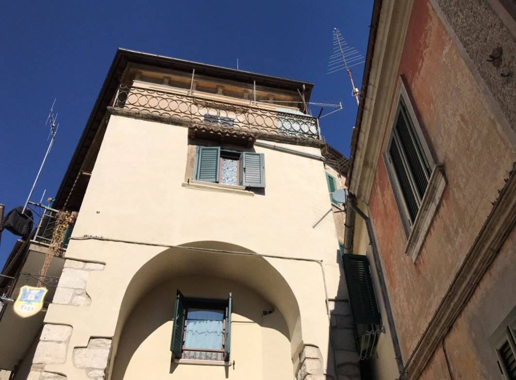Apartamento de 3 dormitorios en Guarcino, Italy No. 56453