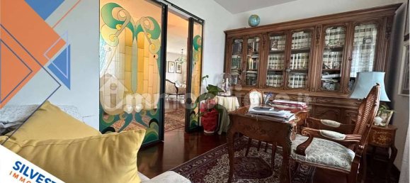 Квартира с 5 комнатами в Беневенто, Италия № 33821 9