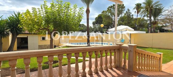 4 غرف نوم منزل في L'Eliana, Spain رقم 135632 21