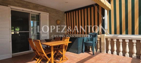 4 غرف نوم منزل في L'Eliana, Spain رقم 135632 39