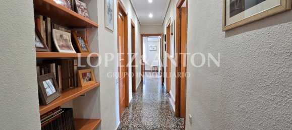 4 غرف نوم منزل في L'Eliana, Spain رقم 135632 26