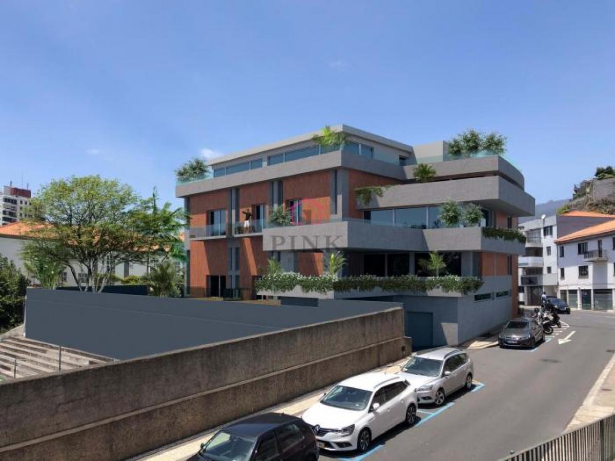 2 bedrooms Apartment in Funchal, Portugal No. 336